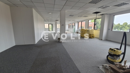 Photo 7 – location bureaux	SAINT THIBAULT DES VIGNES (77400)