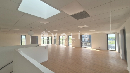 Photo 10 – location Entrepôts / activités	COUPVRAY (77700)
