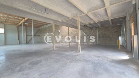 Photo 5 – location Entrepôts / activités	COUPVRAY (77700)