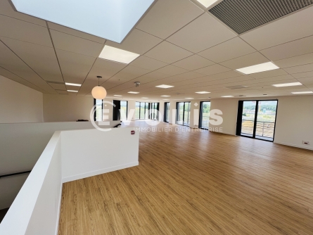 Photo 8 – location Entrepôts / activités	COUPVRAY (77700)