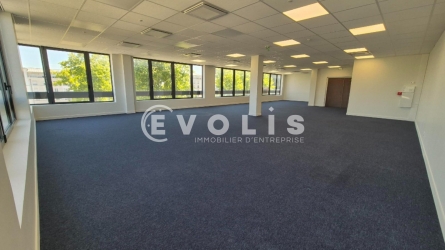 Photo 3 – location bureaux	CHESSY (77700)