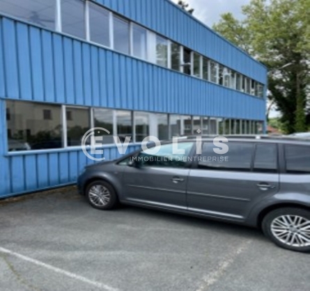 Photo 2 – location Entrepôts / activités	SAINT OUEN L'AUMONE (95310)