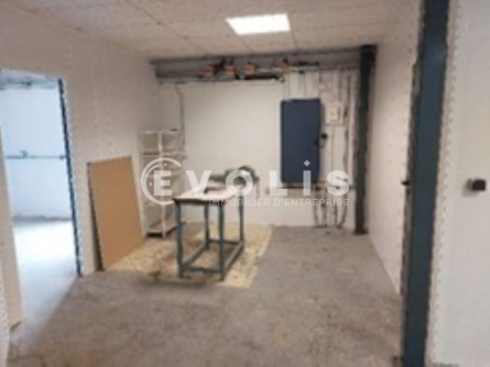 Photo 8 – location Entrepôts / activités	TOUSSIEU (69780)