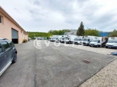 Photo 1 – location Entrepôts / activités	TOUSSIEU (69780)