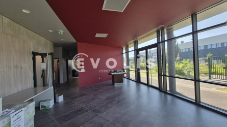 Photo 9 – location bureaux	CHANTELOUP EN BRIE (77600)