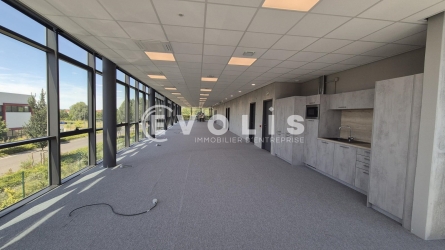 Photo 2 – location bureaux	CHANTELOUP EN BRIE (77600)