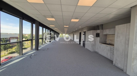 Photo 8 – location bureaux	CHANTELOUP EN BRIE (77600)