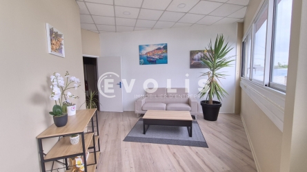 Photo 7 – location Entrepôts / activités	QUINCY VOISINS (77860)
