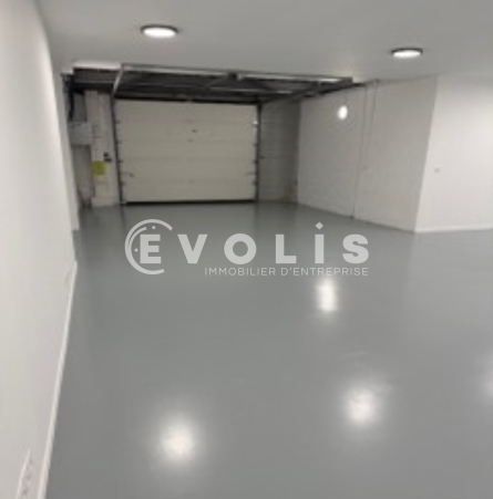 Photo 2 – location Entrepôts / activités	VILLENEUVE LA GARENNE (92390)