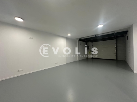 Photo 11 – location Entrepôts / activités	VILLENEUVE LA GARENNE (92390)