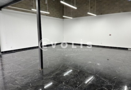 Photo 12 – location Entrepôts / activités	VILLENEUVE LA GARENNE (92390)