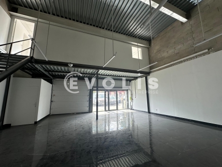 Photo 5 – location Entrepôts / activités	VILLENEUVE LA GARENNE (92390)