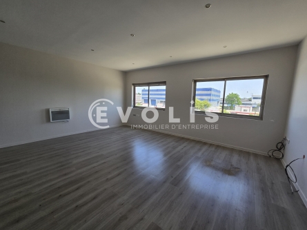 Photo 5 – location Entrepôts / activités	WISSOUS (91320)