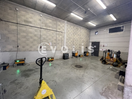 Photo 6 – location Entrepôts / activités	LIEUSAINT (77127)
