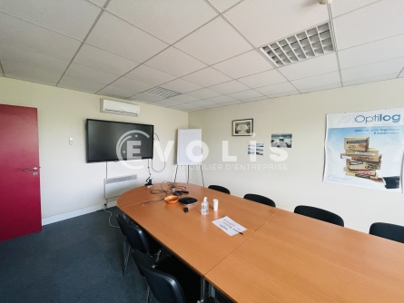 Photo 9 – location Entrepôts / activités	LIEUSAINT (77127)