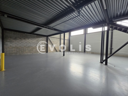 Photo 2 – location Entrepôts / activités	MARCOUSSIS (91460)