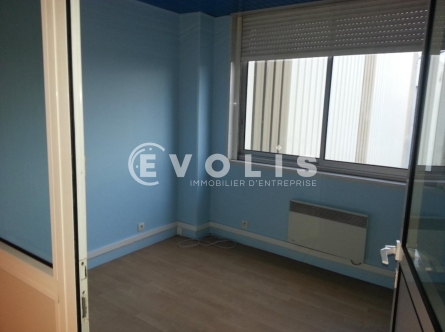 Photo 2 – vente Entrepôts / activités	MONTGERON (91230)