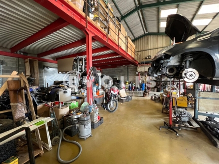 Photo 8 – location Entrepôts / activités	MARCILLY D'AZERGUES (69380)