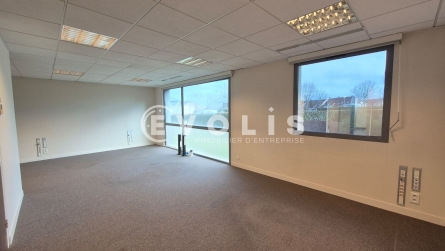 Photo 9 – location bureaux	MAGNY LE HONGRE (77700)