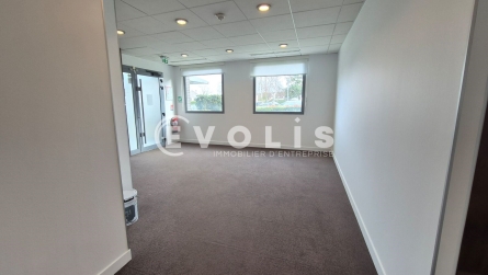 Photo 6 – location bureaux	MAGNY LE HONGRE (77700)