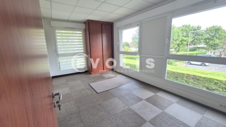 Photo 4 – location bureaux	MAGNY LE HONGRE (77700)