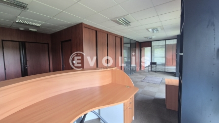 Photo 5 – location bureaux	MAGNY LE HONGRE (77700)