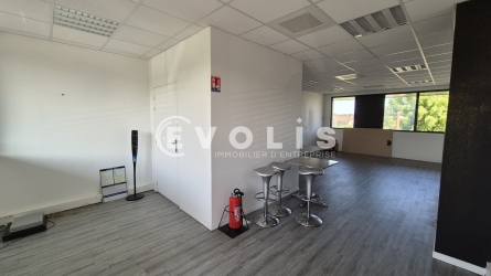 Photo 2 – location bureaux	CHANTELOUP EN BRIE (77600)