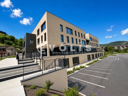 Photo 2 – location bureaux	TARARE (69170)