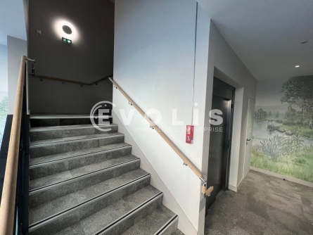 Photo 5 – location bureaux	TARARE (69170)