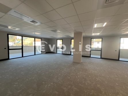 Photo 13 – location bureaux	TARARE (69170)