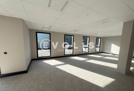 Photo 7 – location bureaux	TARARE (69170)
