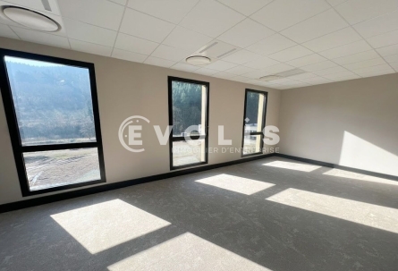 Photo 9 – location bureaux	TARARE (69170)