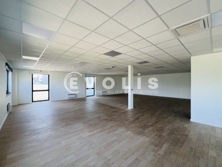 Photo 6 – location Entrepôts / activités	LIEUSAINT (77127)