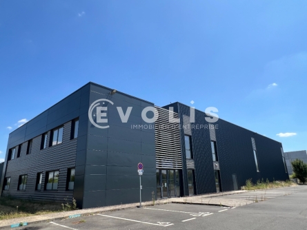 Photo 1 – location Entrepôts / activités	LIEUSAINT (77127)