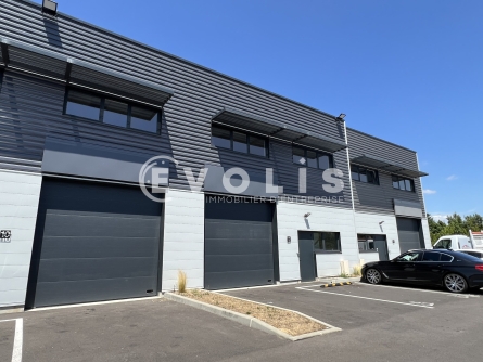 Photo 1 – location Entrepôts / activités	LIEUSAINT (77127)