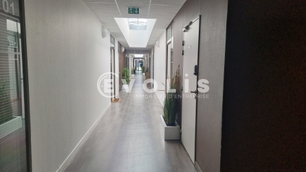 Photo 12 – vente bureaux	SERRIS (77700)