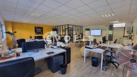 Photo 3 – vente bureaux	SERRIS (77700)