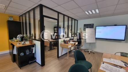 Photo 4 – vente bureaux	SERRIS (77700)