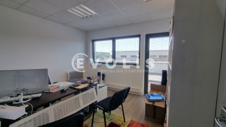 Photo 10 – vente bureaux	SERRIS (77700)