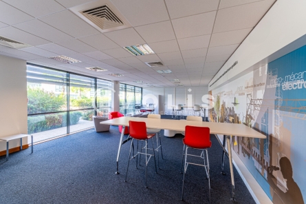 Photo 3 – vente bureaux	SERRIS (77700)