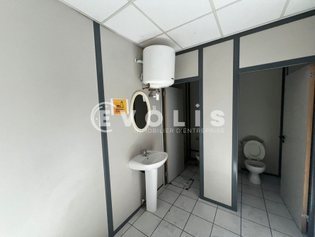 Photo 13 – location Entrepôts / activités	VENISSIEUX (69200)