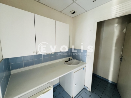 Photo 9 – location bureaux	MAGNY LE HONGRE (77700)