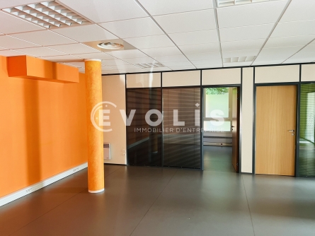 Photo 6 – location bureaux	MAGNY LE HONGRE (77700)