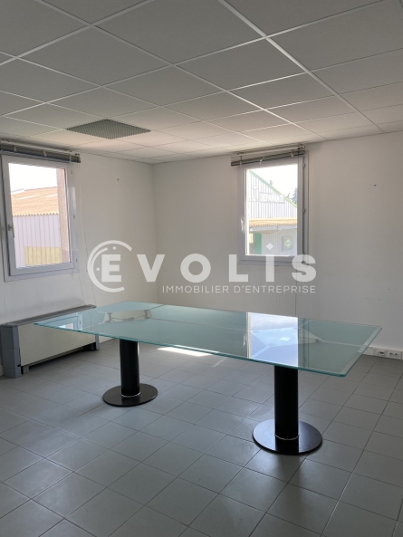 Photo 2 – location bureaux	GRAVESON (13690)