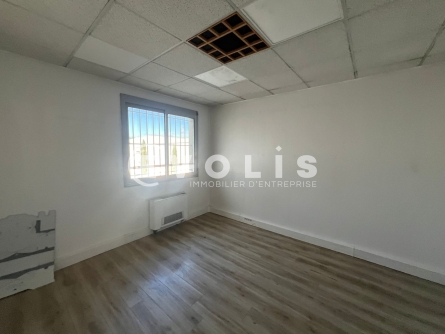 Photo 13 – vente Entrepôts / activités	CHASSIEU (69680)