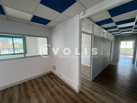 Photo 14 – vente Entrepôts / activités	CHASSIEU (69680)