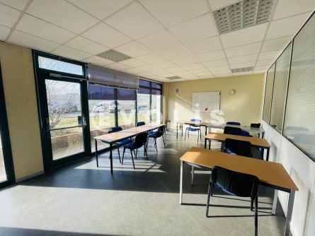 Photo 2 – location bureaux	MELUN (77000)