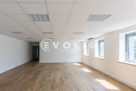 Photo 7 – location bureaux	LOGNES (77185)