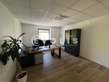 Photo 5 – location bureaux	LOGNES (77185)