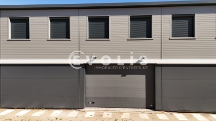 Photo 1 – location Entrepôts / activités	SAINT REMY DE PROVENCE (13210)